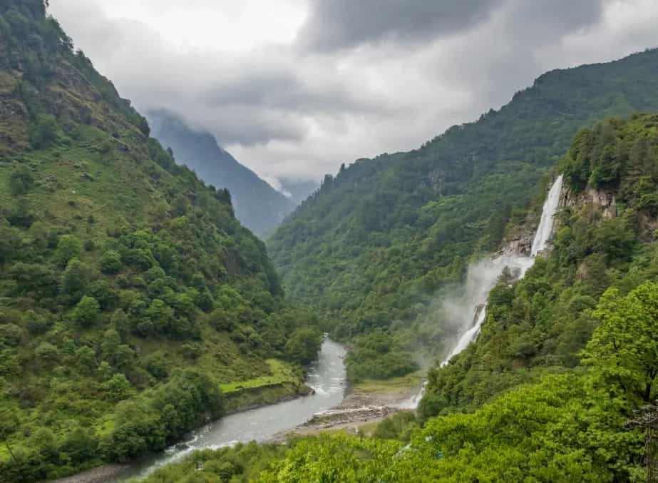Tawang in April
