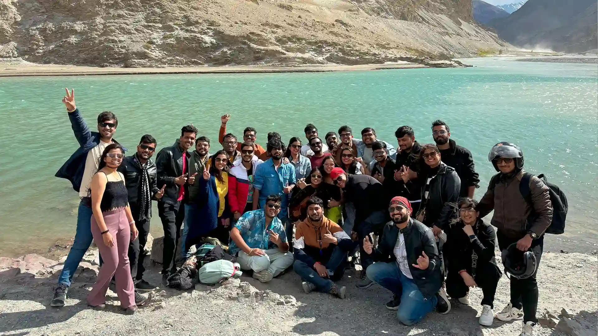 11 Days Delhi Leh Srinagar with Umling La Road trip