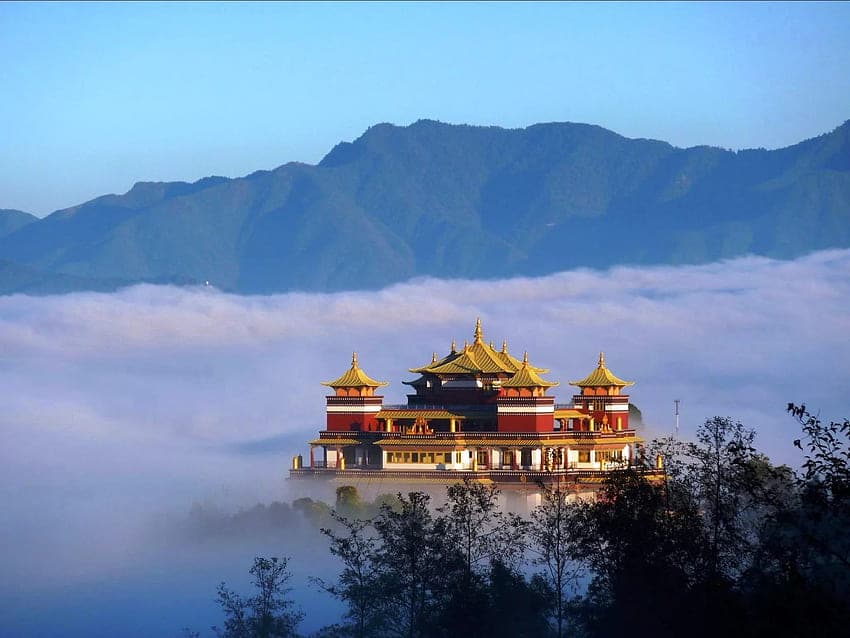 Nepal with Mustang