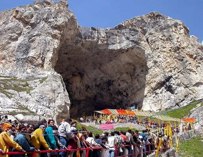 Amarnath Yatra 2025: बाबा बर्फानी के दर्शन को तैयार श्रद्धालु, अमरनाथ यात्रा 3 जुलाई से शुरू 2 image?url=https%3A%2F%2Fcaptureatrip cms storage.s3.ap south 1.amazonaws.com%2FAmarnath Yatra 3dec86d9c0