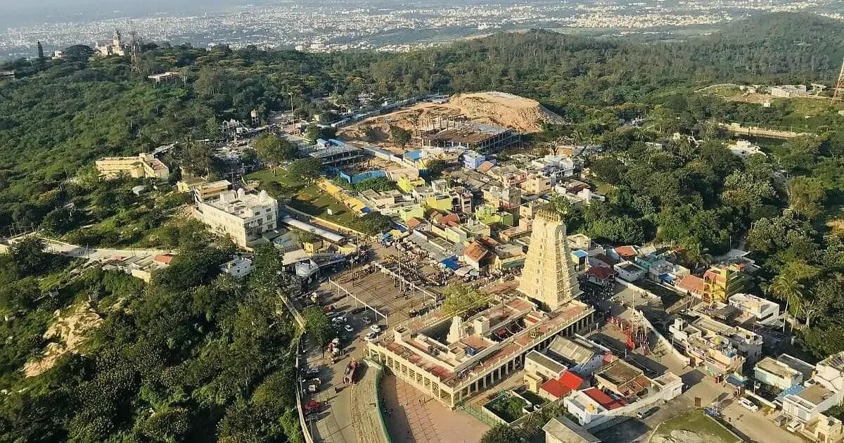 Chamundi Hills Mysuru – Temple, Timings & Travel Guide