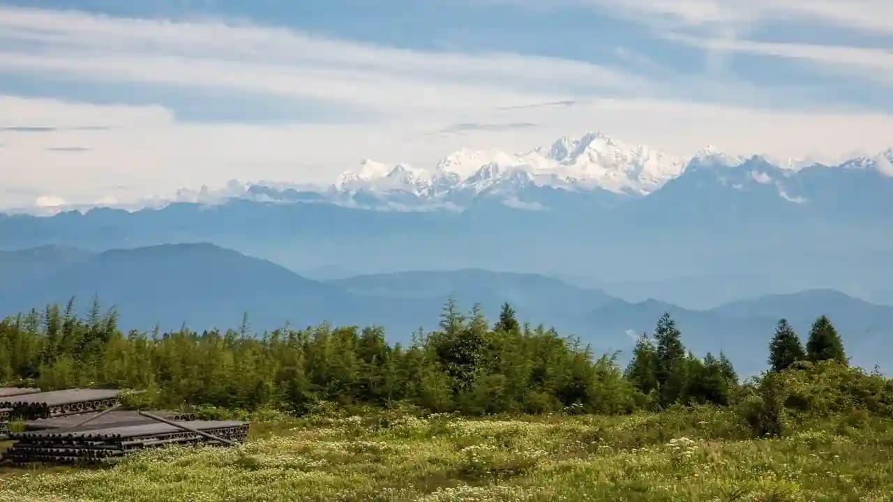 Darjeeling in December.webp