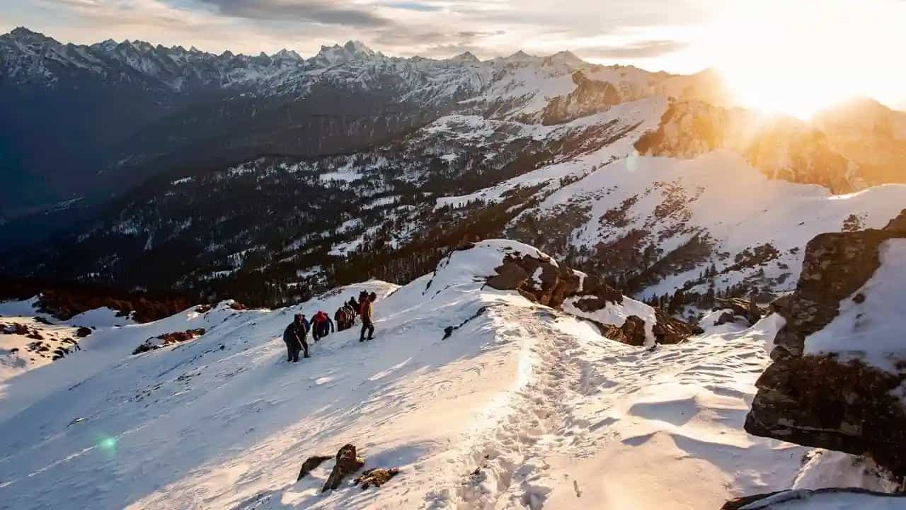 kedarkantha tour package