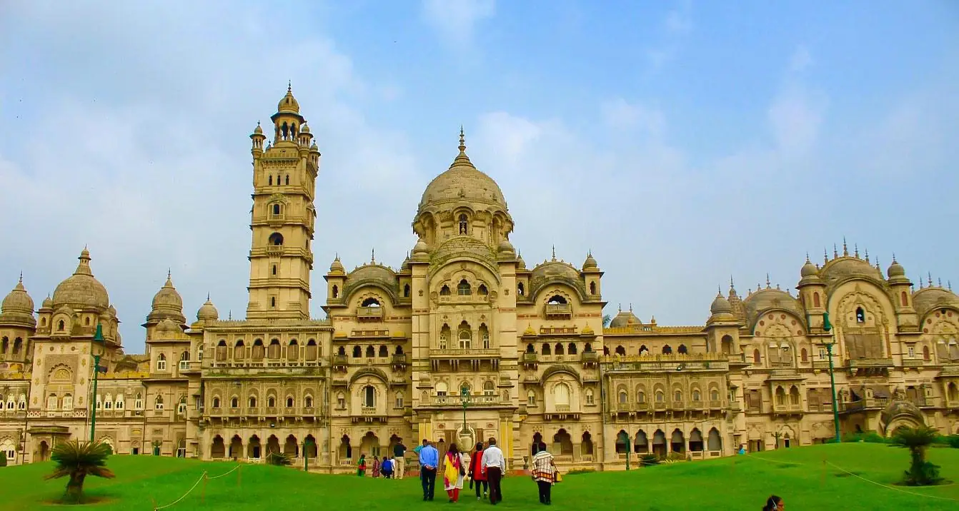 Laxmi Vilas Palace Vadodara: Timings, Entry Fee & Guide