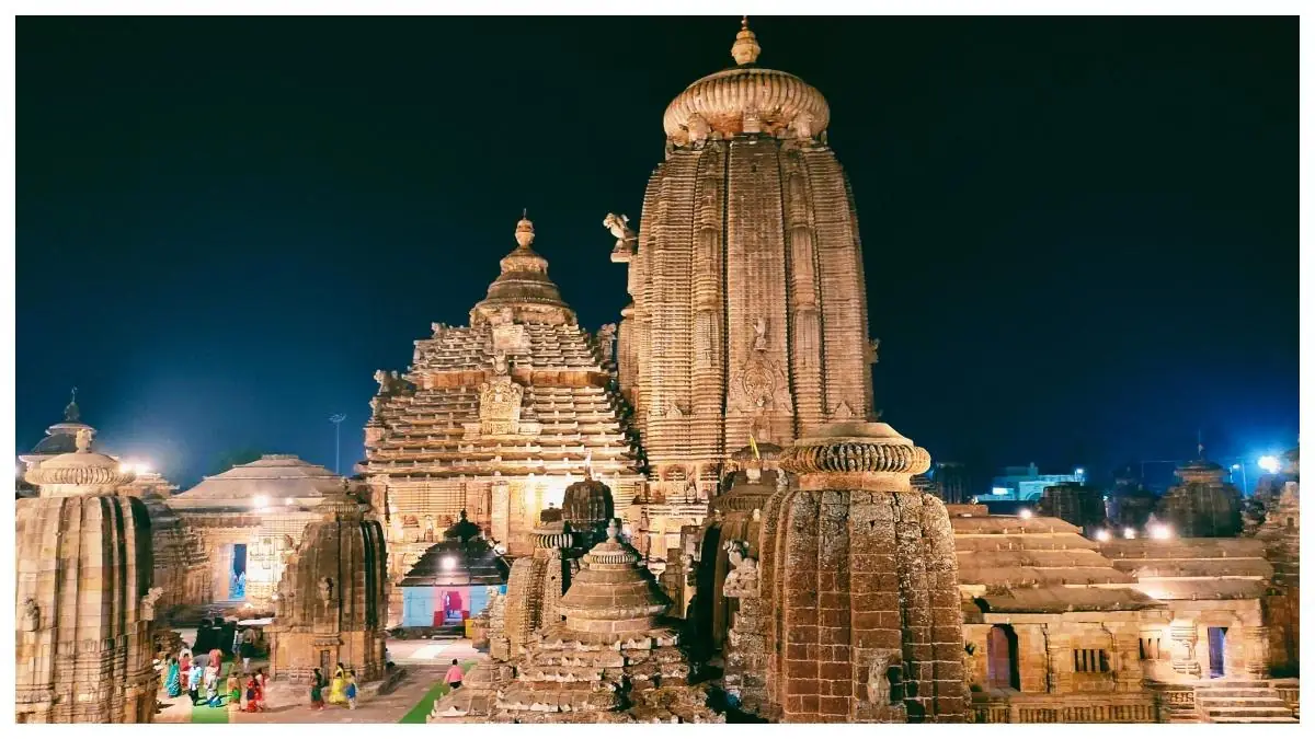 Lingaraj Temple: History, Architecture & Timings