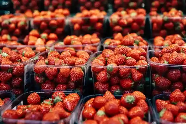 mahabaleshwar market.webp