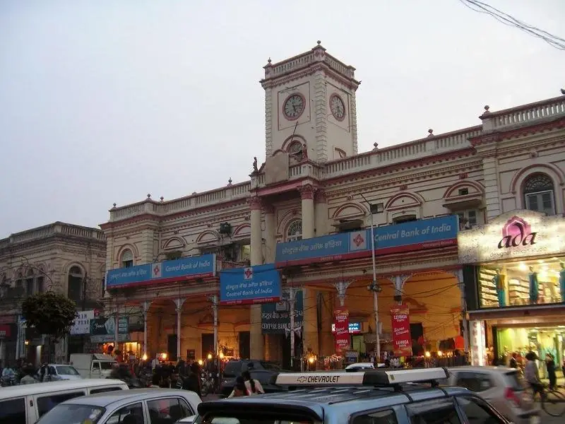 Naza Market Hazratganj Lucknow: Shopping, Timings, & History