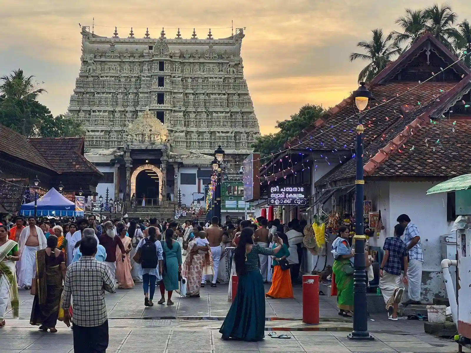 padmanabhaswamy temple gopuram