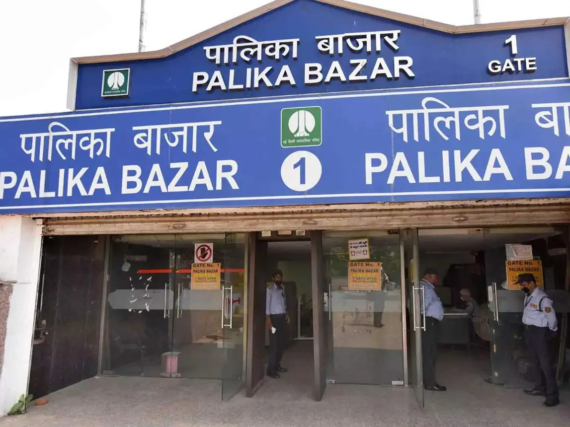 Palika Bazar Delhi: Best Things to buy & Shopping Guide