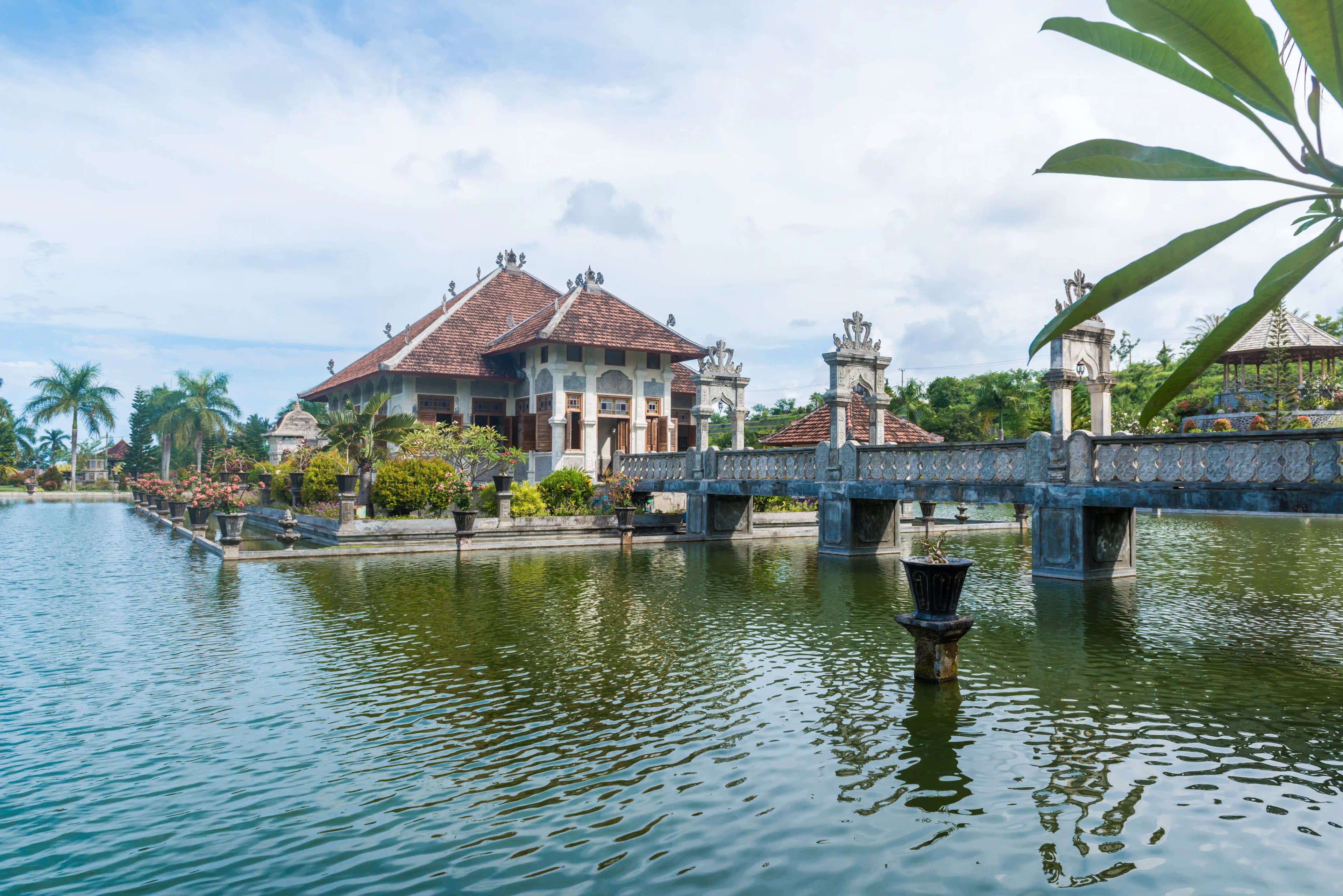 Places To Stay In Kumarakom
