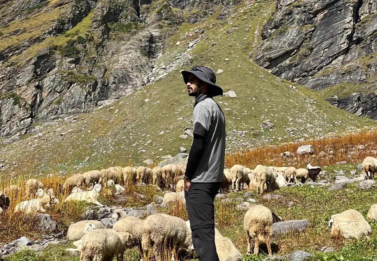 Hampta Pass Trek Package