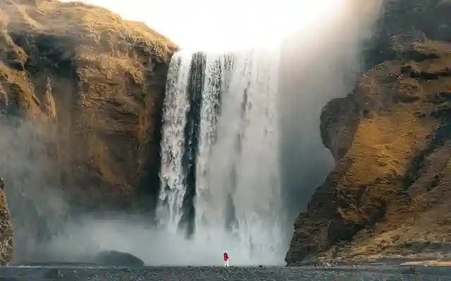 Best Time to Visit Hogenakkal Falls