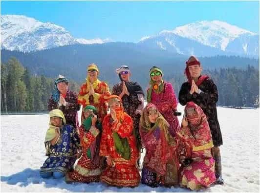 30KB 2001 null null null null null 3 6 2003 null XSzvUEqge5qCRM